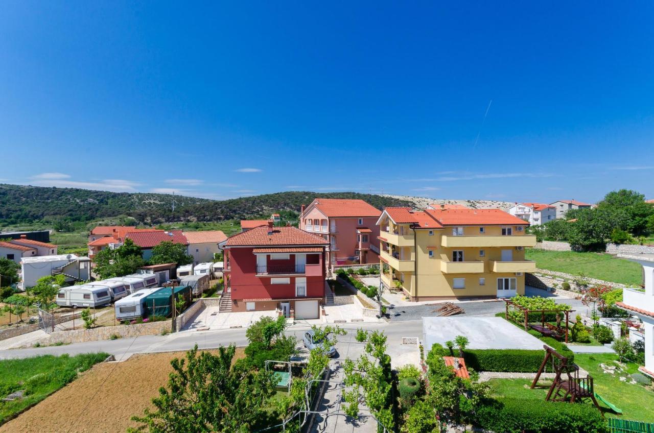 Apartments Rajka Лопар Екстериор снимка