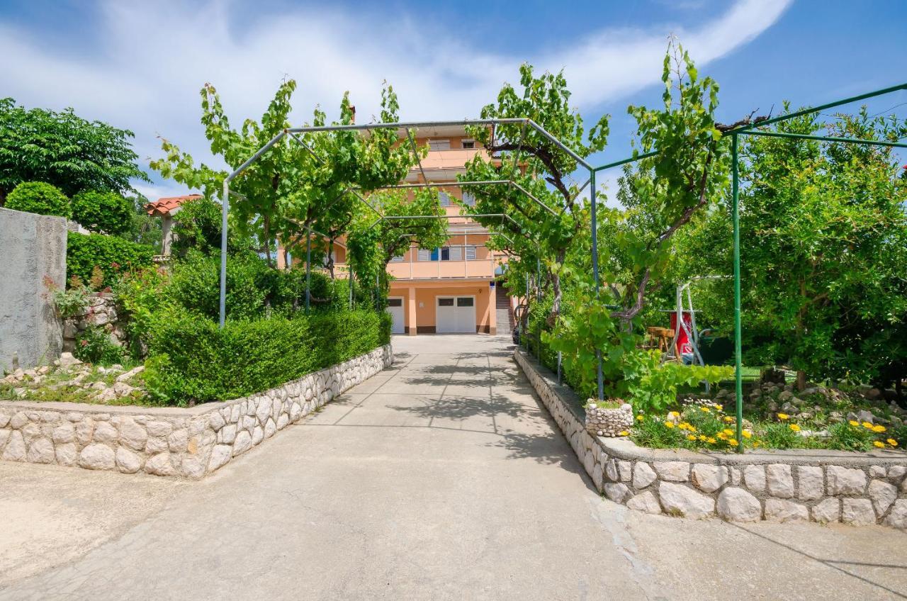 Apartments Rajka Лопар Екстериор снимка